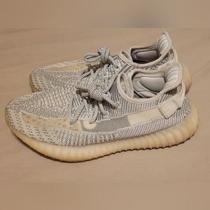 Yeezy 350 boost